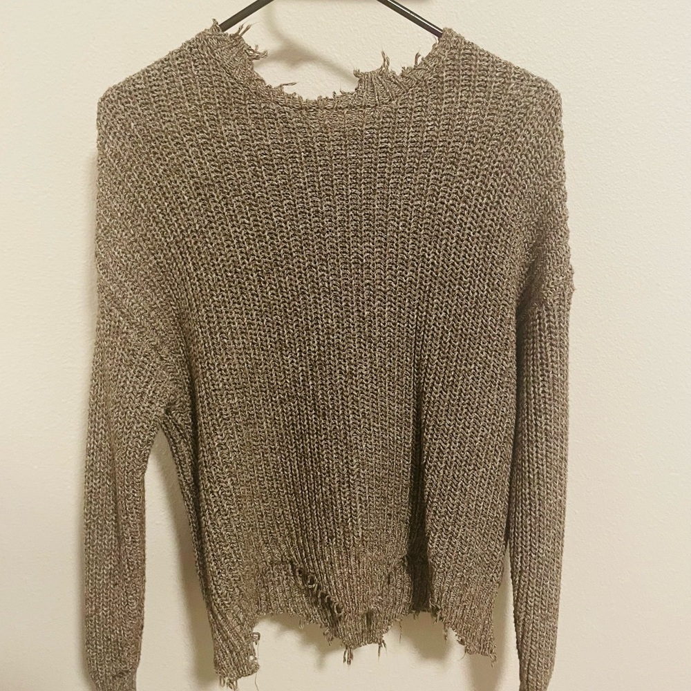 White Crow Distressed Knitted Sweater SIZE X-SMALL fits like SMALL